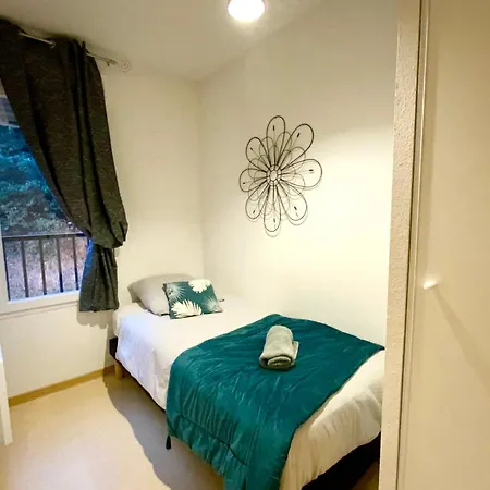 בית נופש G35 Les Naiades- 2 Bedrooms For 5 People ! אוון