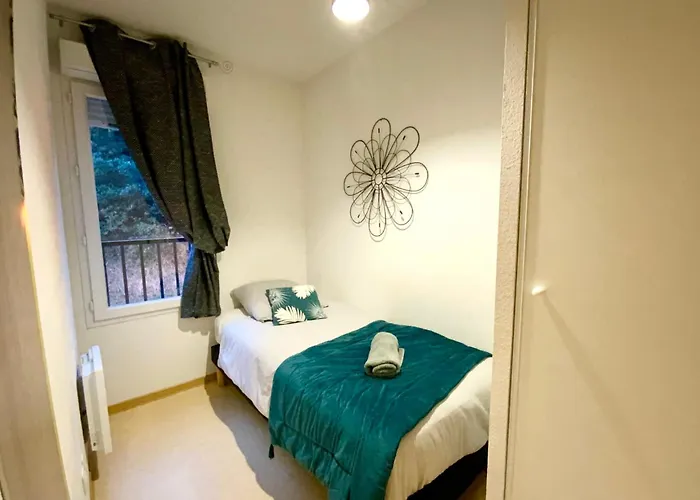Ferienhaus Les Naiades G35 - 2 Bedrooms For 5 People ! Avene